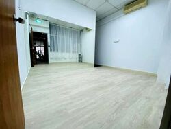 Bukit Timah Plaza / Sherwood Towers (D21), Shop House #438116031